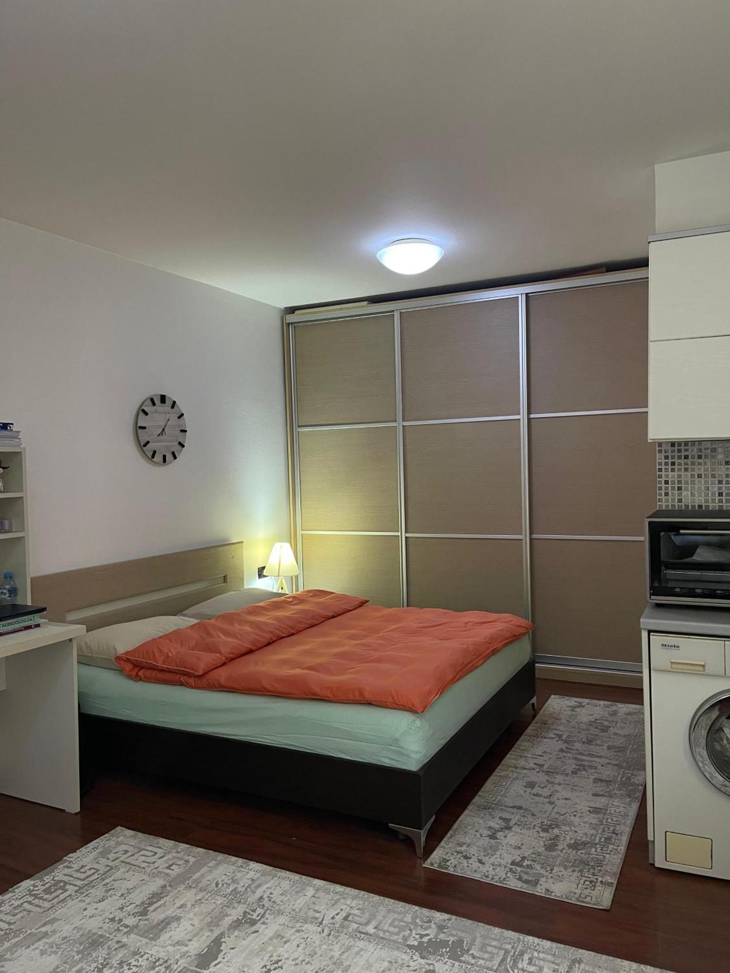 Sky Center Apartment 地拉那 外观 照片